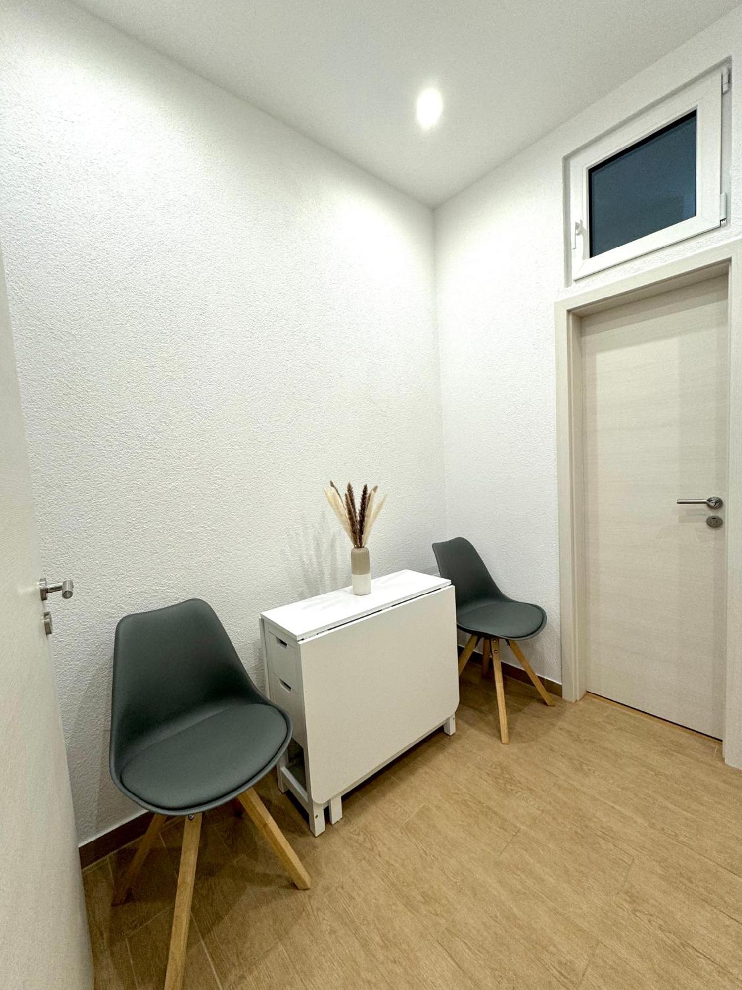 Micro Apartment Leipzig 2 Buitenkant foto